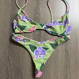 *SOLD*Benoa Swim Garden Isle Set